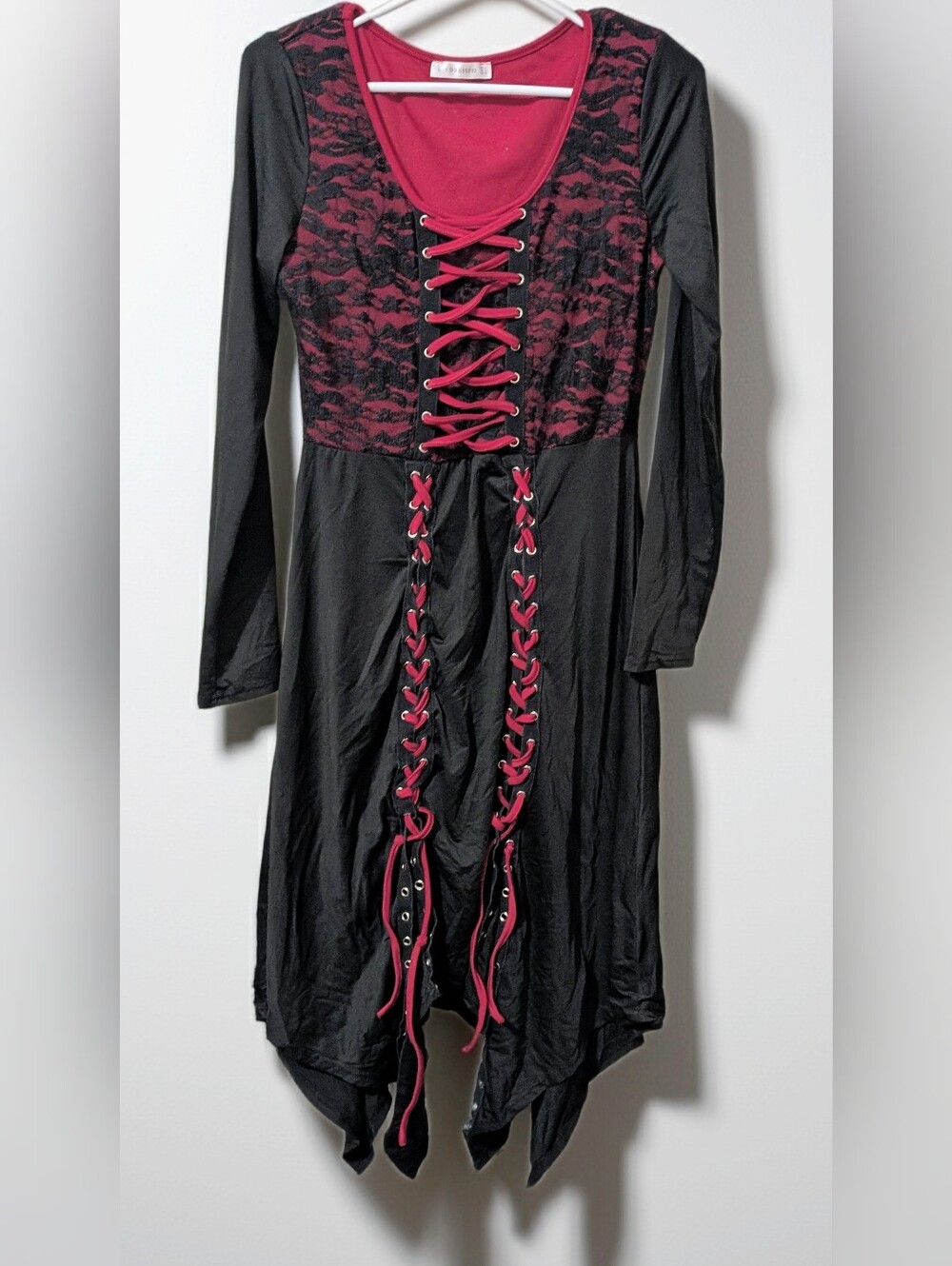 Dressfo Black And Red Gothic Lace Up Dress